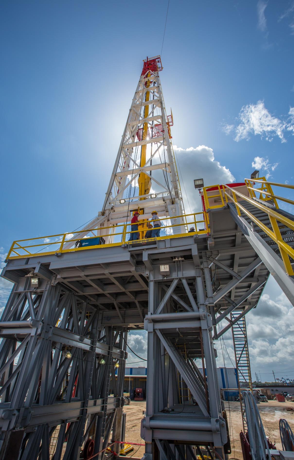 DSI Cantilever Mast — Substructure & Drill Floor